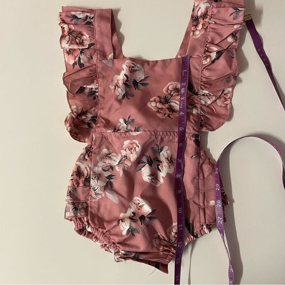 Pink Floral Baby Girls’ Ruffled One-Piece 6-9 Months EUC - Picture 4 of 7